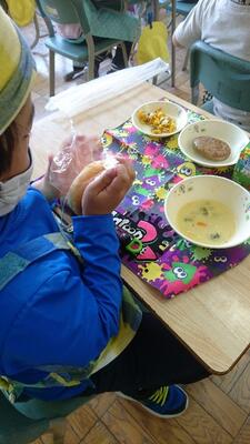給食③